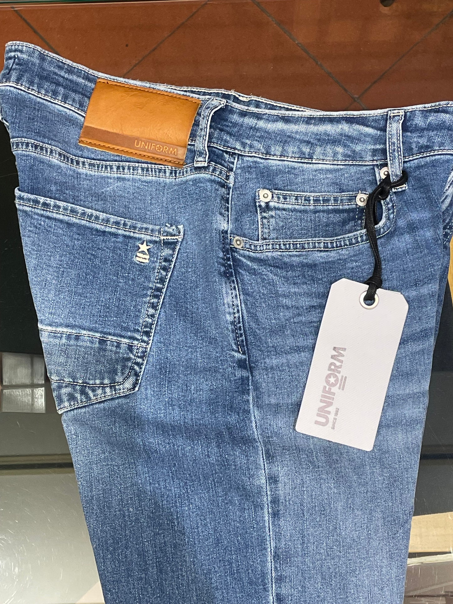 Jeans UNIFORM Mod. IBANEZ lav. B3