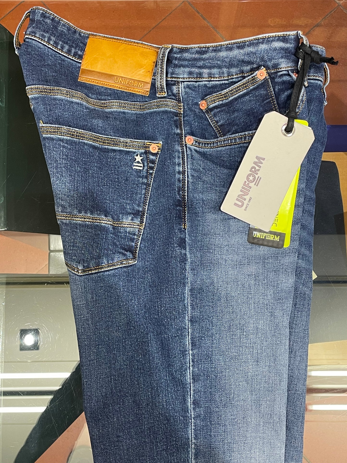 Jeans UNIFORM Mod. Danny lav. B2