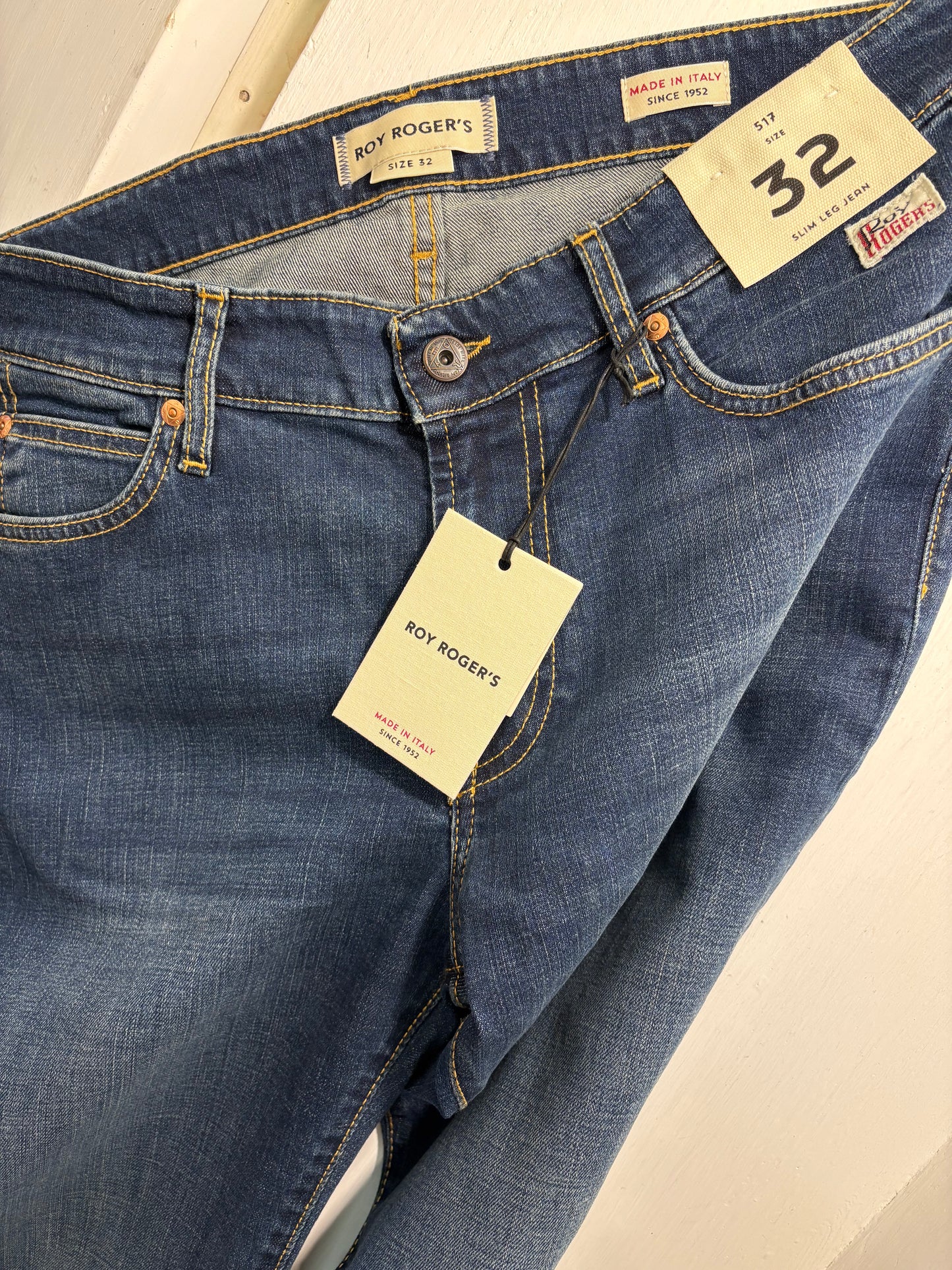 Jeans ROY ROGER’S 517 Lav. Carlin p/e 2026