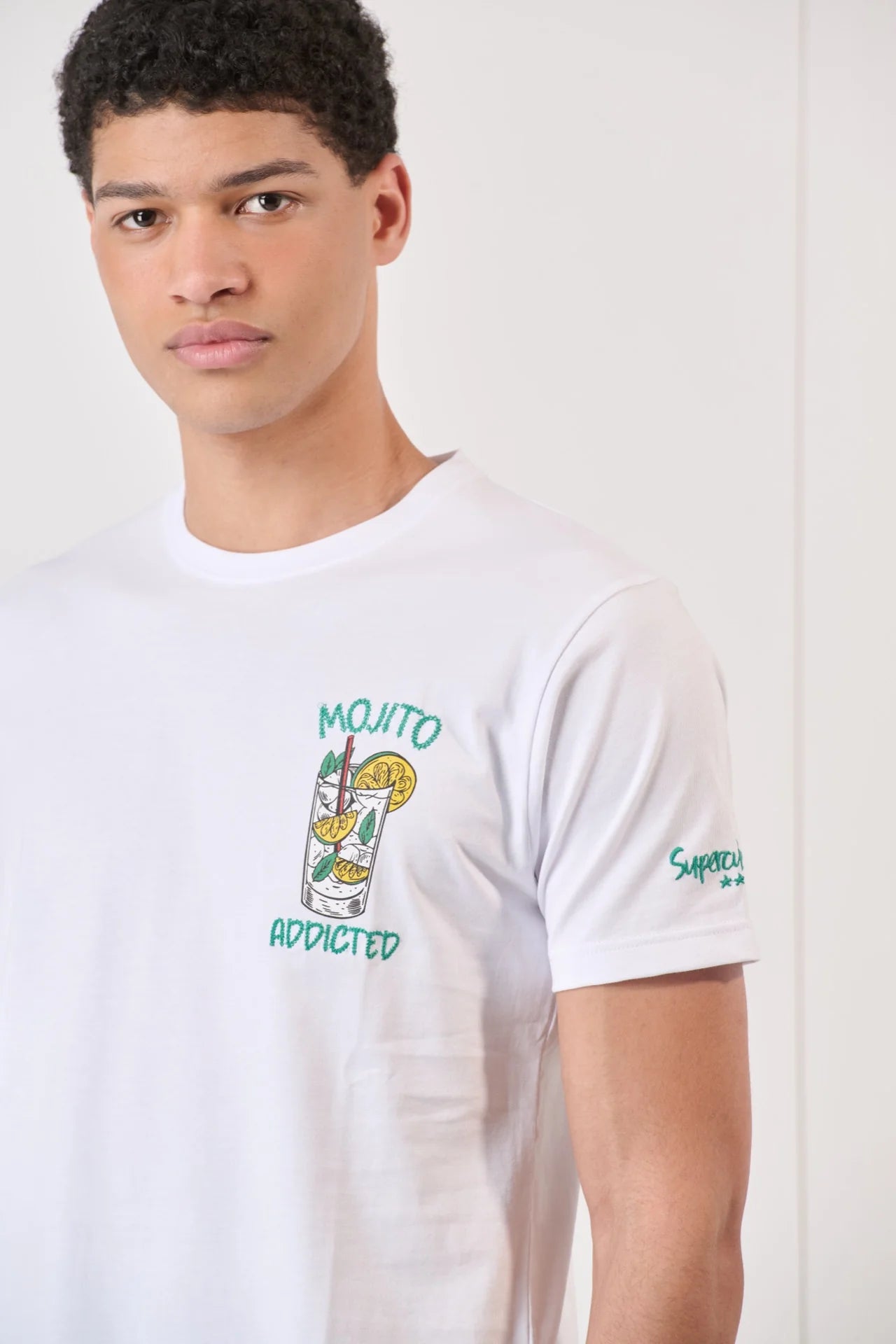 T-shirt SUPERCULTURE Bianca con Stampa e Ricamo Mojito